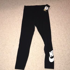 Nike leggings